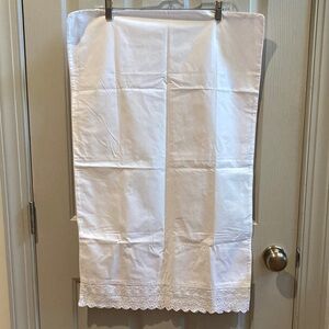 EUC White Eyelet Trim Pillowcase